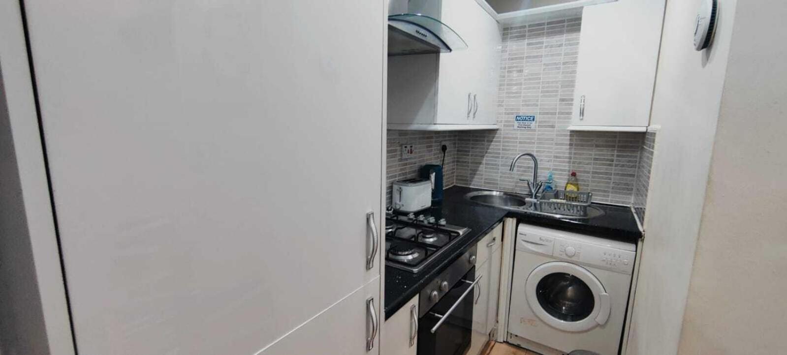 Kings Central Apartments In Kings Cross Лондон Экстерьер фото