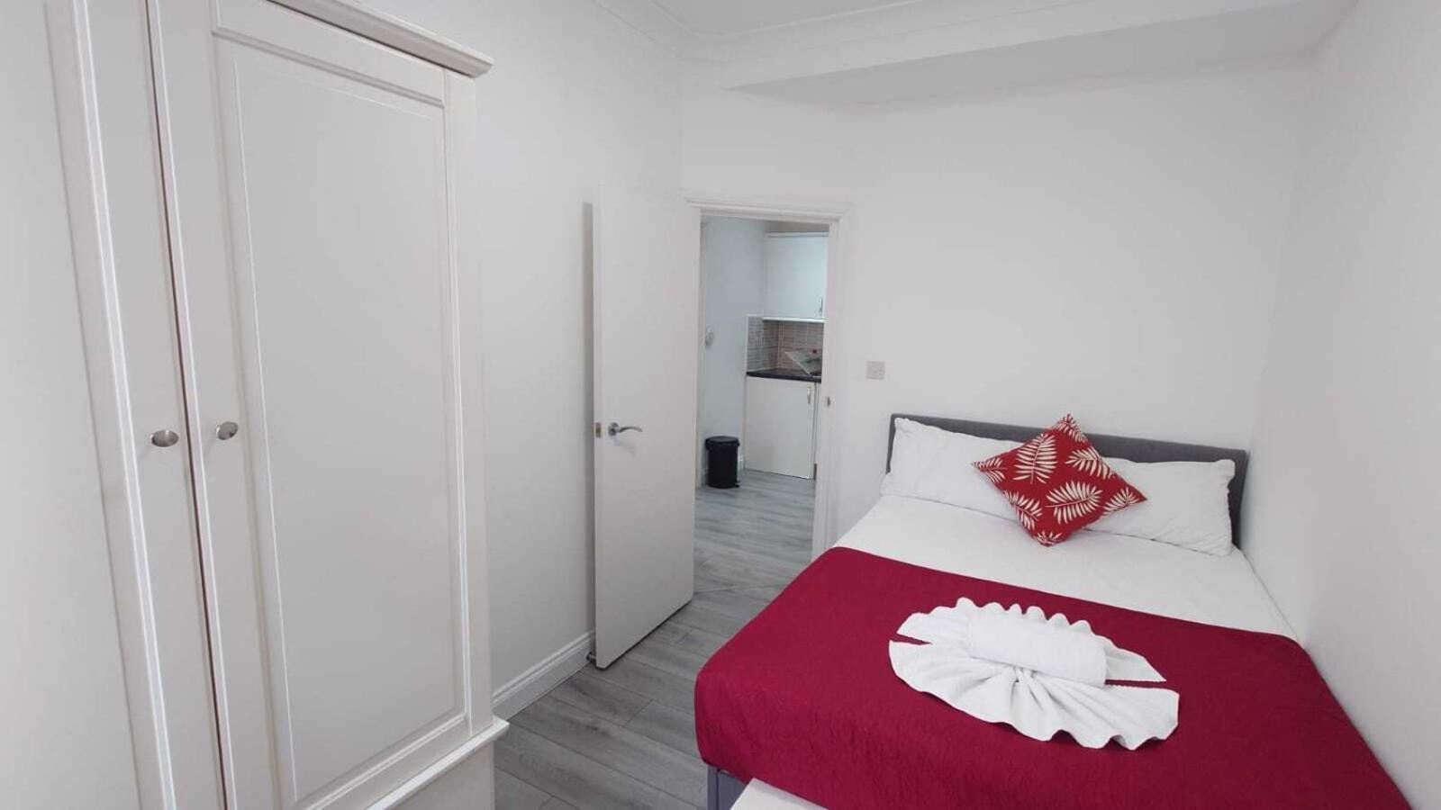 Kings Central Apartments In Kings Cross Лондон Экстерьер фото