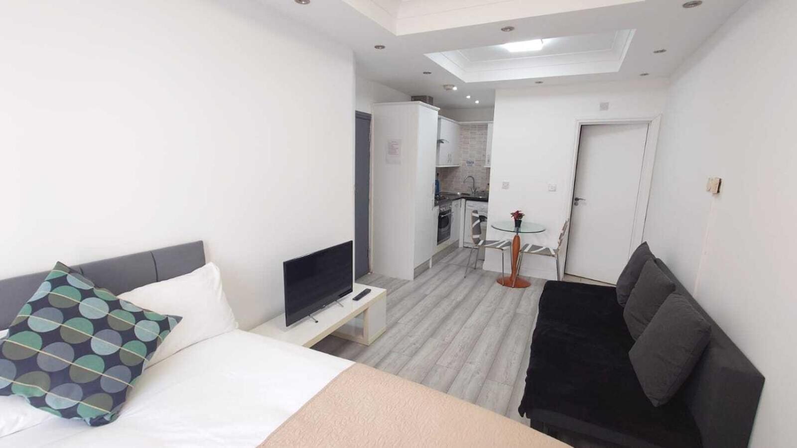Kings Central Apartments In Kings Cross Лондон Экстерьер фото