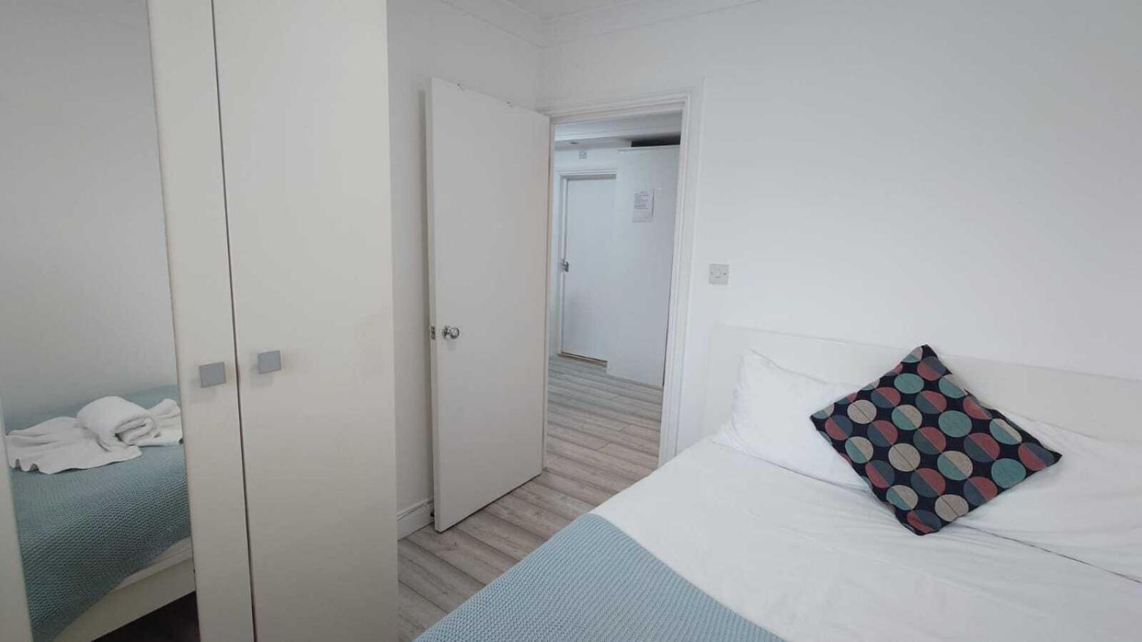 Kings Central Apartments In Kings Cross Лондон Экстерьер фото