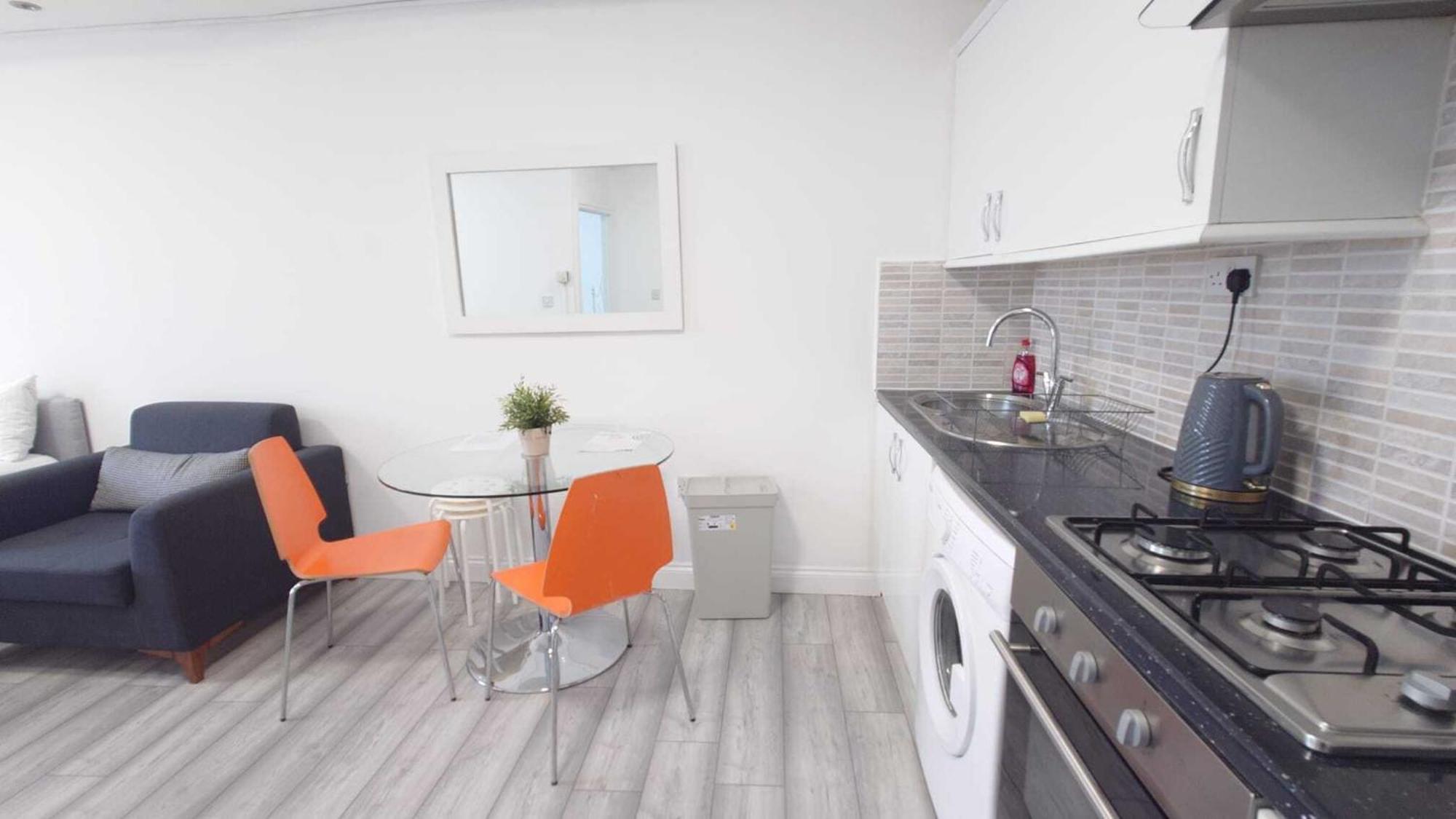 Kings Central Apartments In Kings Cross Лондон Экстерьер фото