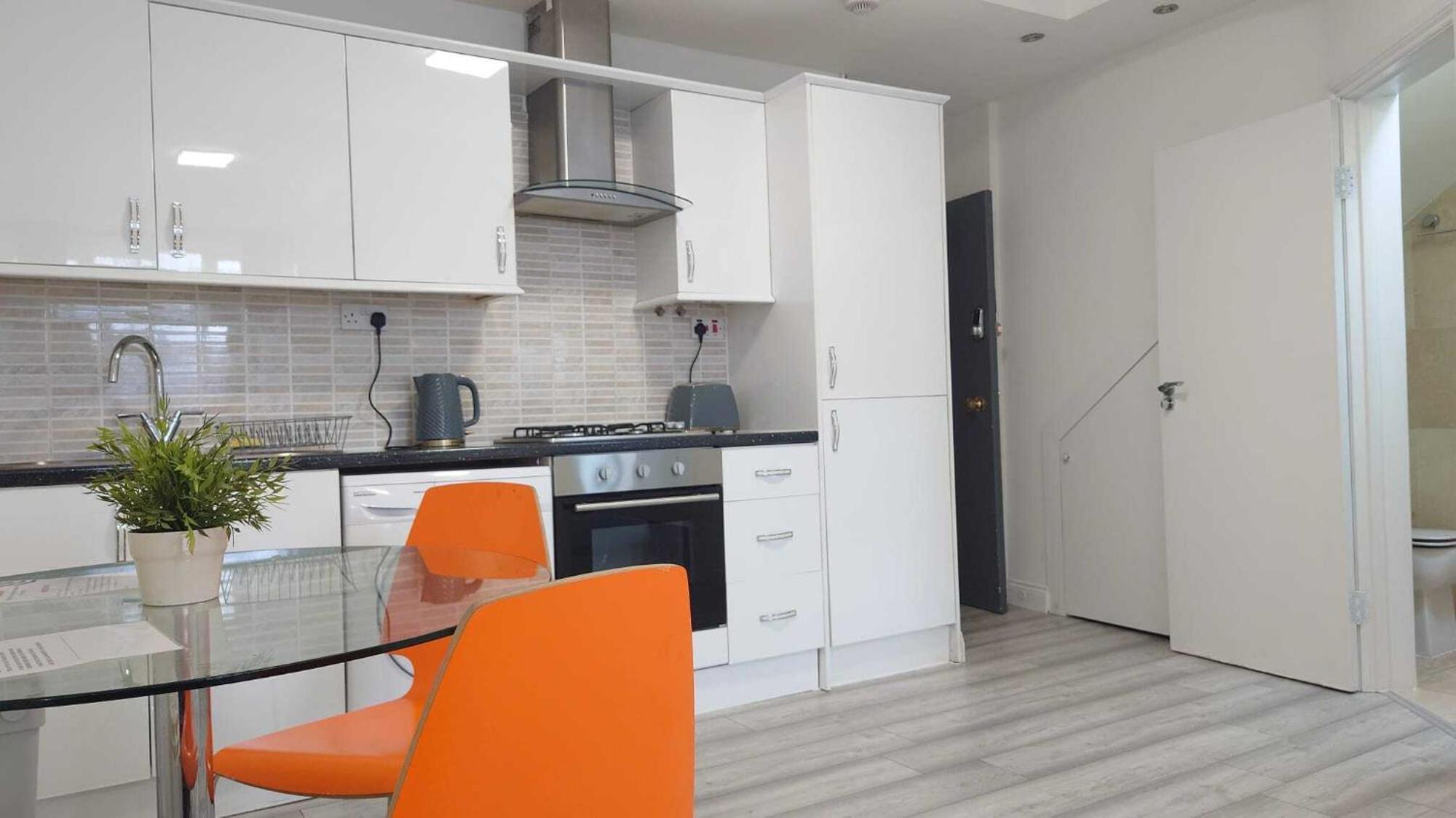 Kings Central Apartments In Kings Cross Лондон Экстерьер фото